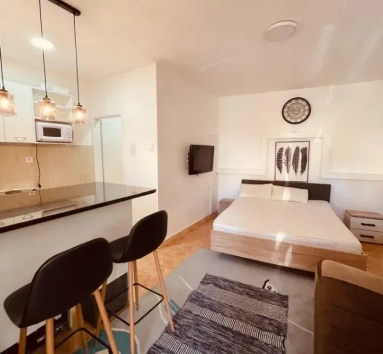 Prodaja, kuća, 23m², Dobrota, Kotor