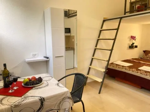 Sale, one bedroom apartment, 28m², Sutomore, Bar - image 5