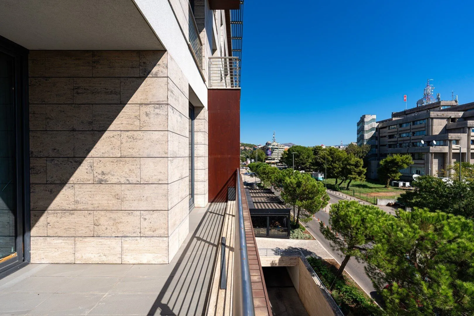 Prodaja, trosoban stan, 203m², Kod Capital Plaze, Podgorica
