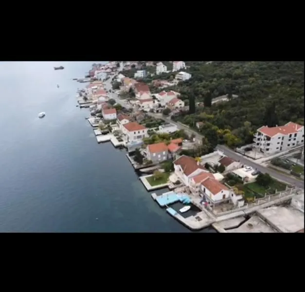 Prodaja, kuća, 323m², Bogišići, Tivat