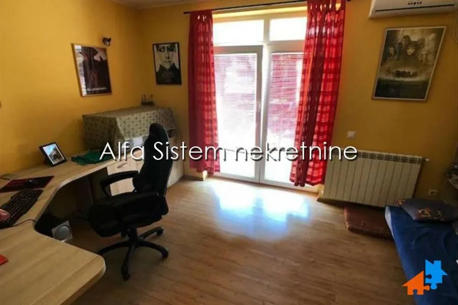 Rent, house, 250m², Voždovac Sve Podlokacije, Beograd