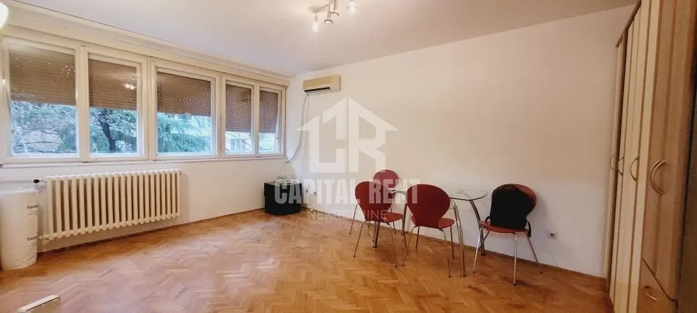 Rent, one bedroom apartment, 37m², Čukarica, Beograd
