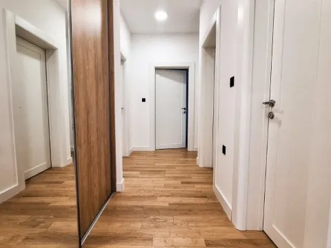 Prodaja, kuća, 200m², Donji Kokoti, Podgorica - image 6