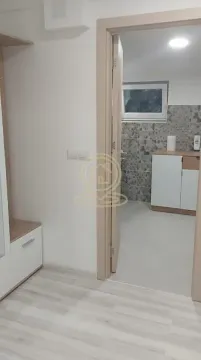 Rent, three bedroom apartment, 74m², Savski Venac, Beograd - image 6