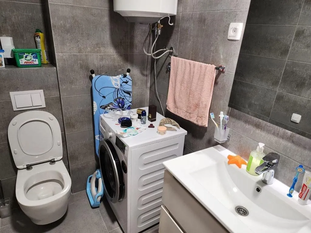 Izdavanje, dvosoban stan, 75m², Master Kvart, Podgorica