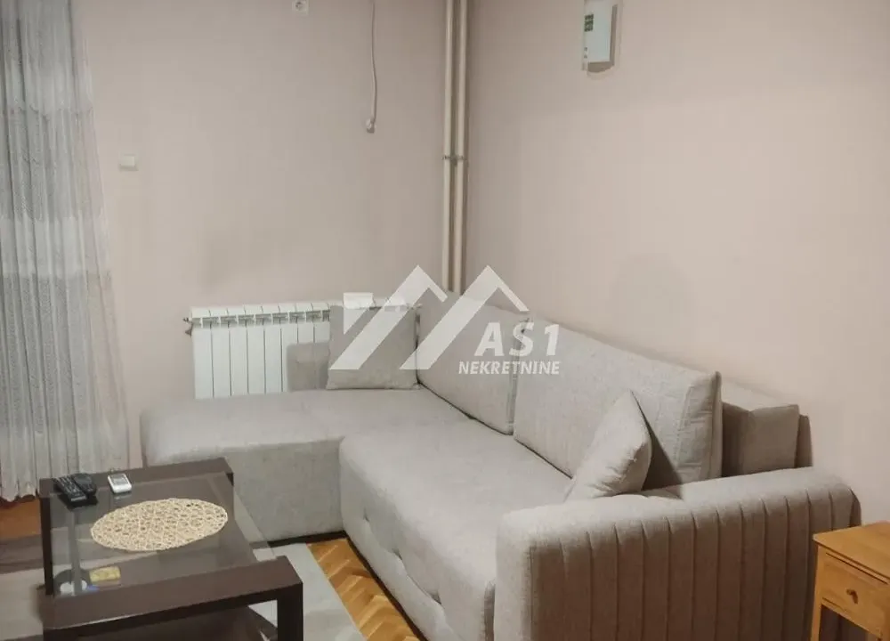 Izdavanje, dvosoban stan, 48m², Grbavica, Novi Sad Sve Podlokacije