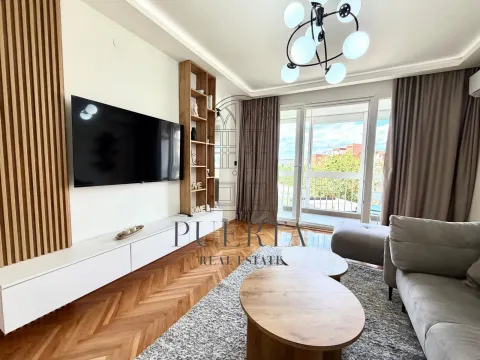 Izdavanje, dvosoban stan, 65m², Gintaš, Podgorica - image 3