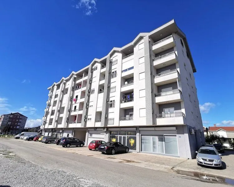 Rent, apartment, 41m², Stari Aerodrom, Podgorica