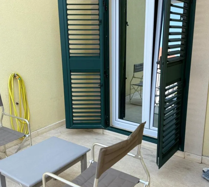 Prodaja, jednosoban stan, 58m², Tivat, Crna Gora