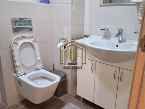 Izdavanje, jednosoban stan, 46m², City Kvart, Podgorica - image 7