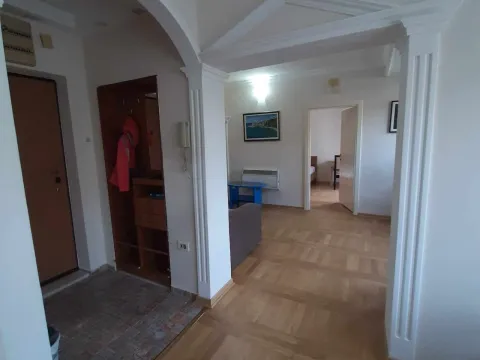 Rent, one bedroom apartment, 55m², Preko Morače, Podgorica - image 7