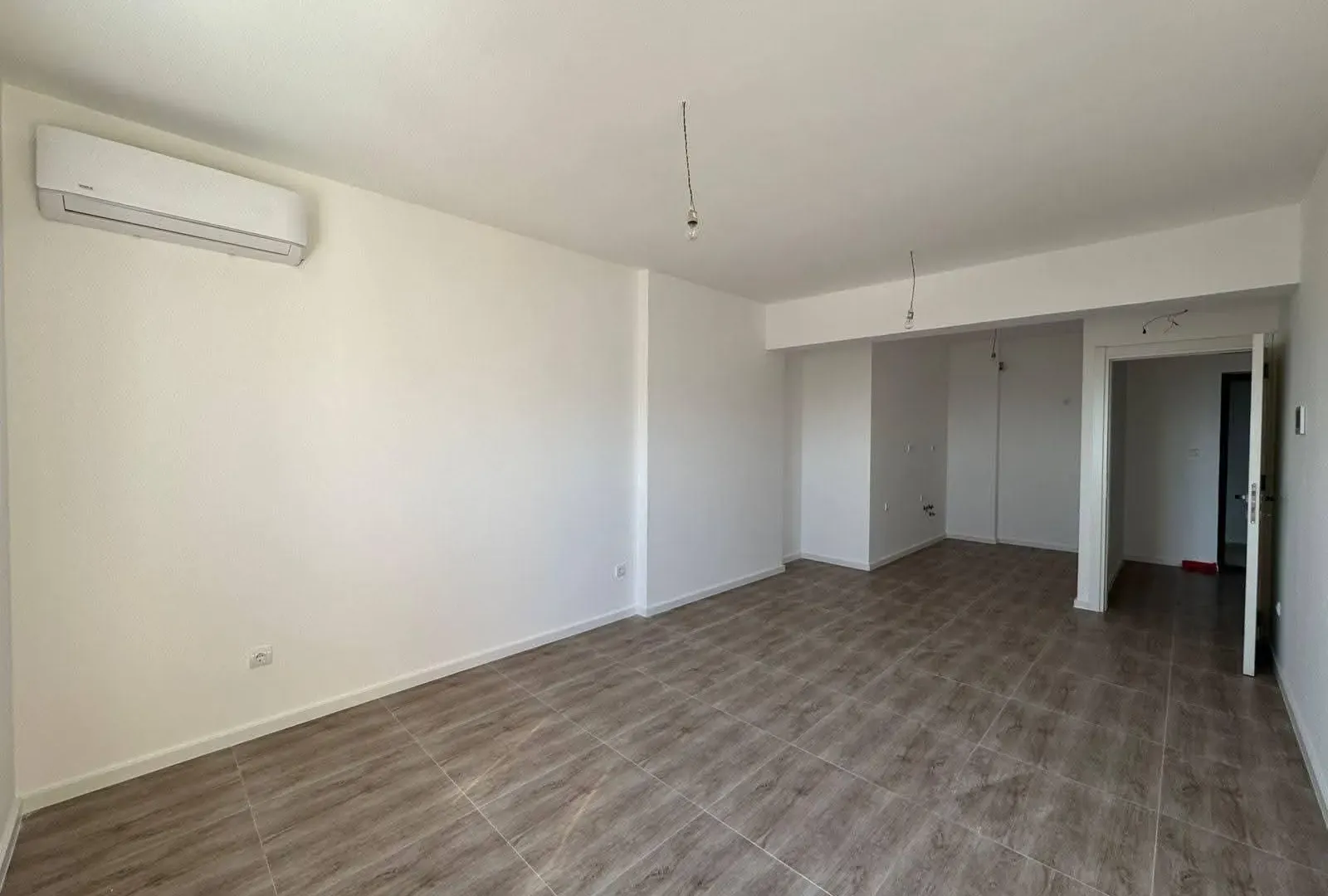 Prodaja, jednosoban stan, 46m², Centar, Bar