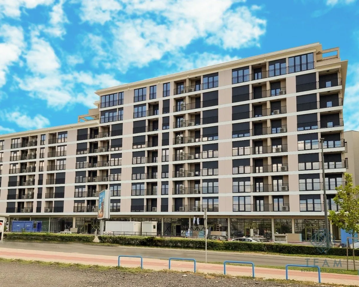 Izdavanje, dvosoban stan, 82m², Kod Capital Plaze, Podgorica