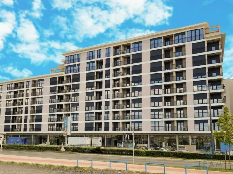 Izdavanje, dvosoban stan, 82m², Kod Capital Plaze, Podgorica