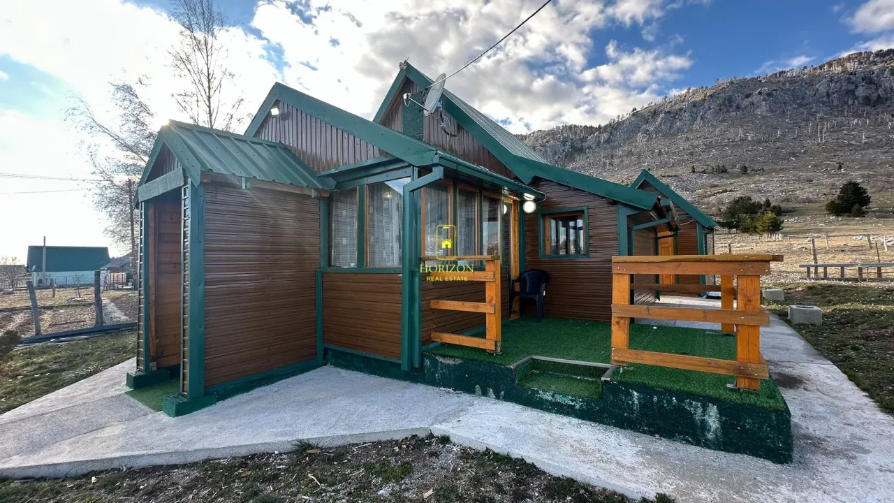 Sale, house, 54m², Kuči, Podgorica