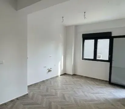 Sale, studio apartment, 42m², Gospoština, Budva - image 3