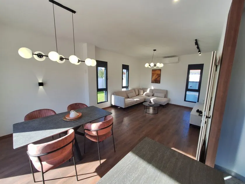 Prodaja, kuća, 141m², Gornja Gorica, Podgorica
