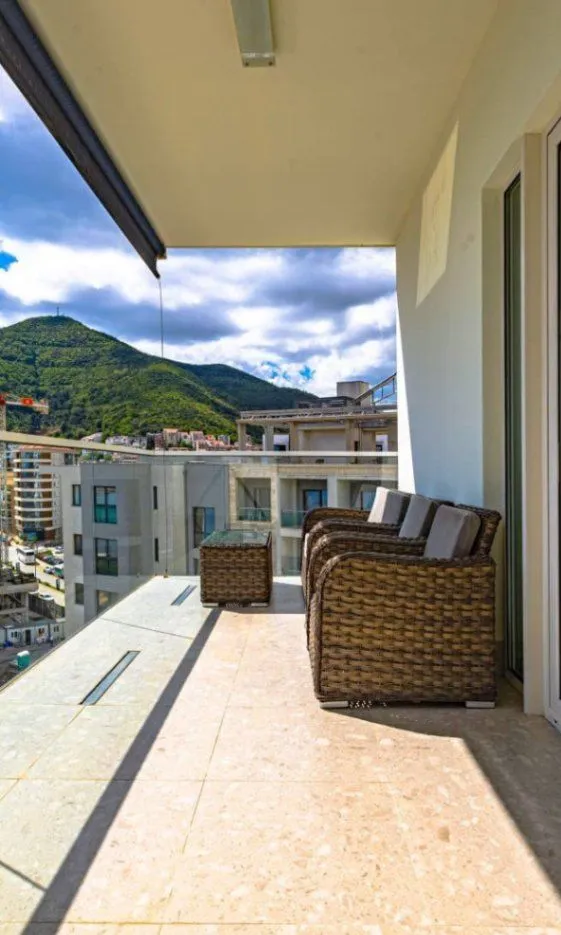 Sale, two bedroom apartment, 86m², Tre Canne, Budva