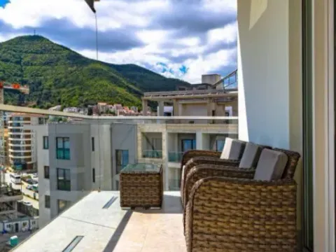 Sale, two bedroom apartment, 86m², Tre Canne, Budva - image 5