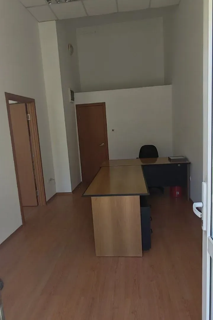 Rent, office space, 28m², Stari Aerodrom, Podgorica