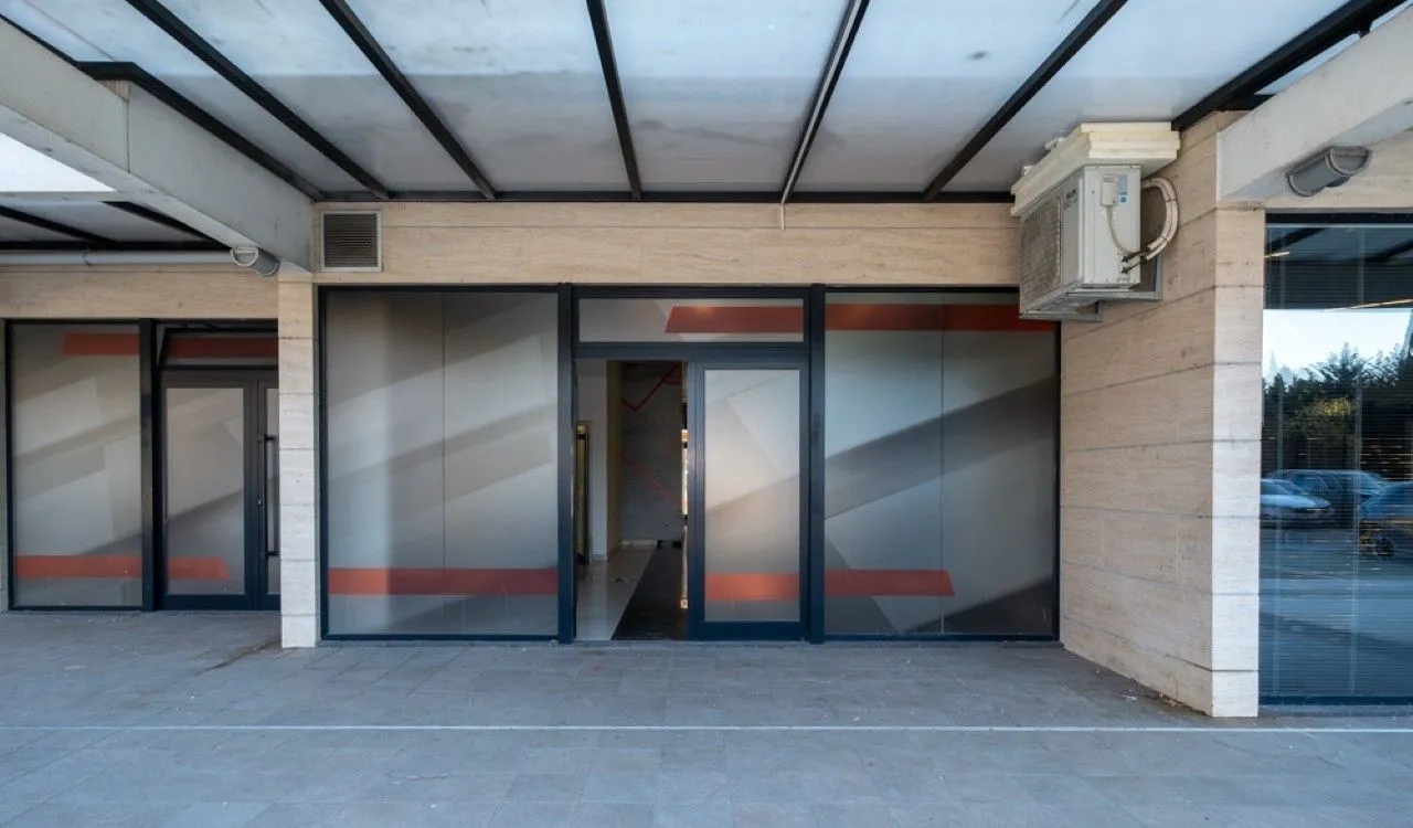 Rent, office space, 223m², Preko Morače, Podgorica