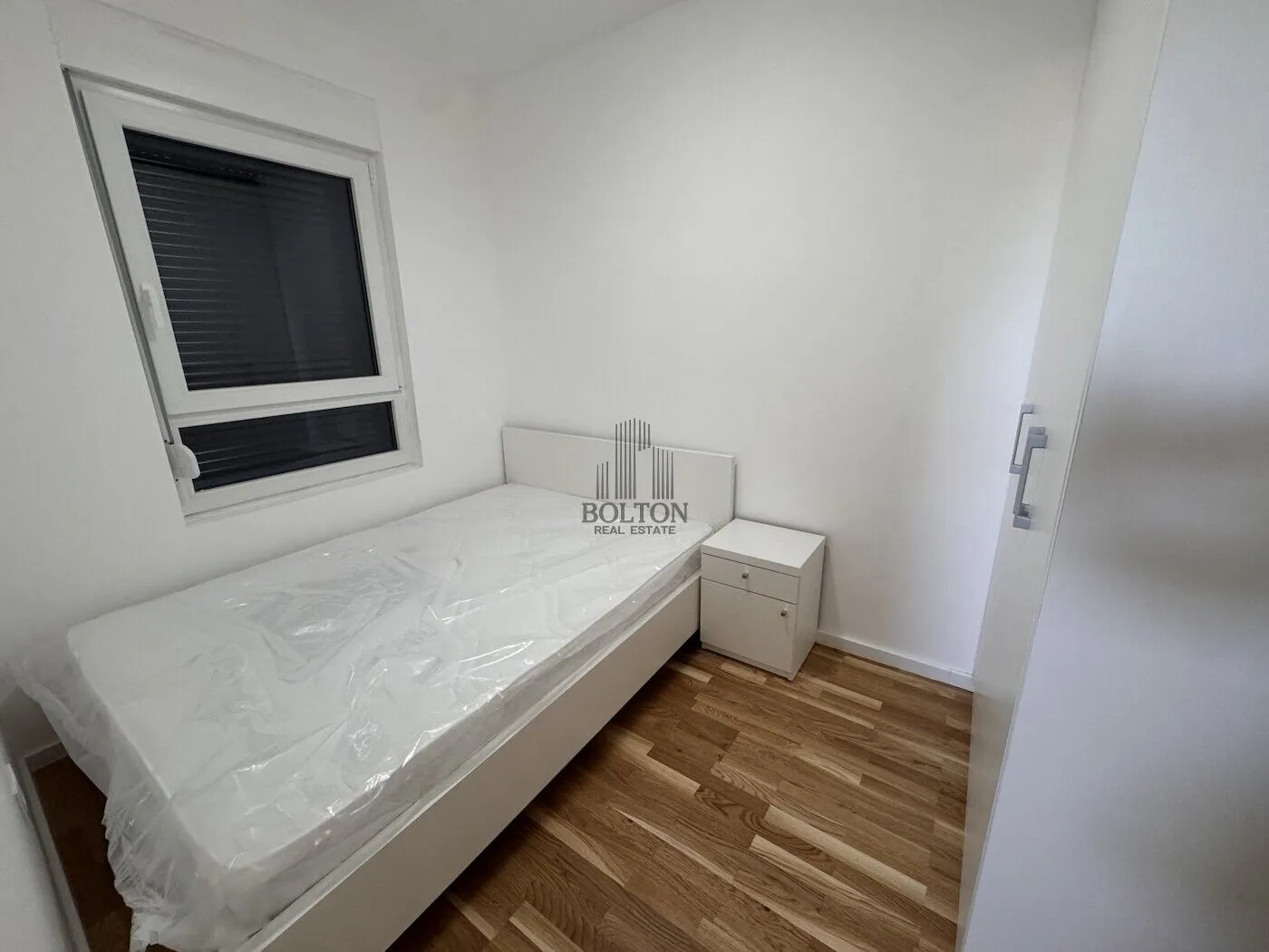 Rent, two bedroom apartment, 38m², Zvezdara, Zvezdara Sve Podlokacije