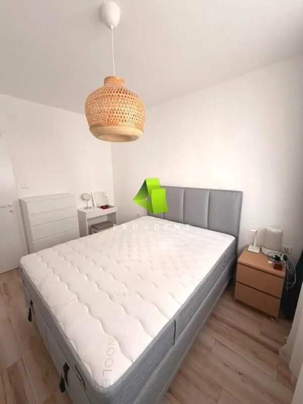 Prodaja, trosoban stan, 88m², Apelovac, Niš