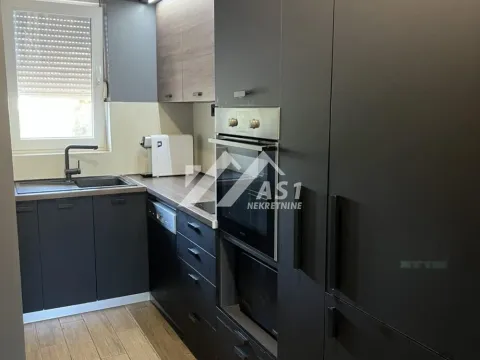 Sale, four bedroom apartment, 73m², Karagača, Petrovaradin - image 9
