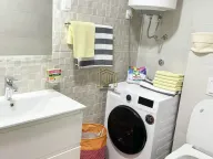 Izdavanje, dvosoban stan, 72m², Master Kvart, Podgorica - image 2