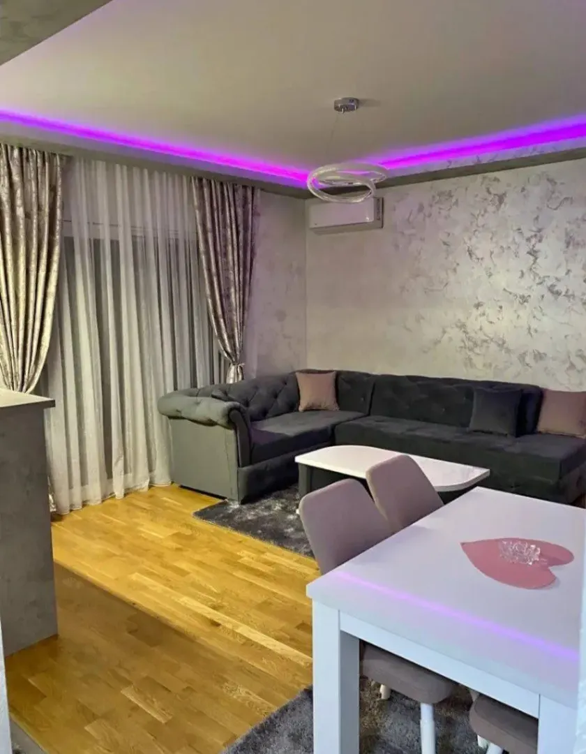 Izdavanje, dvosoban stan, 70m², Ljubović, Podgorica