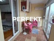 Izdavanje, trosoban stan, 64m², Denkova Basta, Zvezdara Sve Podlokacije - image 4