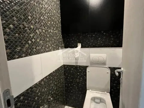 Prodaja, četvorosoban stan, 130m², Centar, Smederevo - image 15