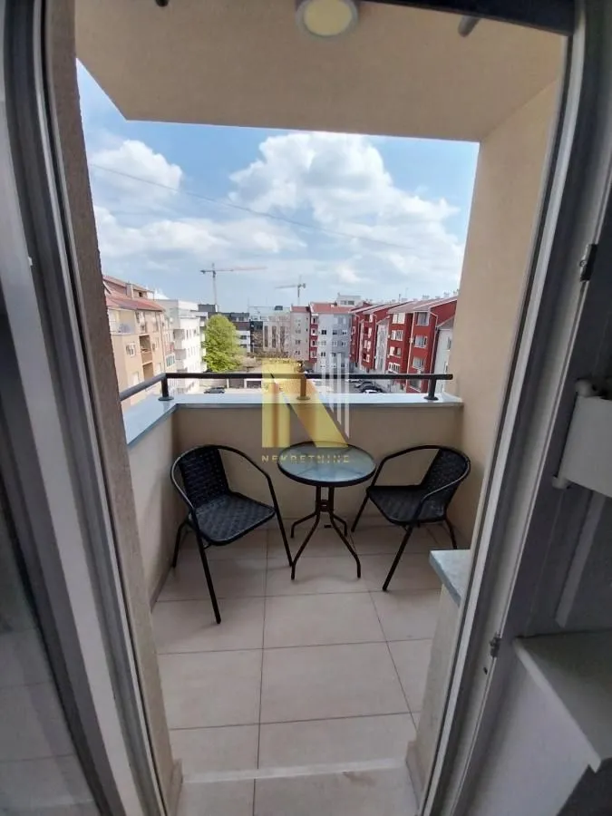 Izdavanje, četvorosoban stan, 70m², Podbara, Novi Sad Sve Podlokacije