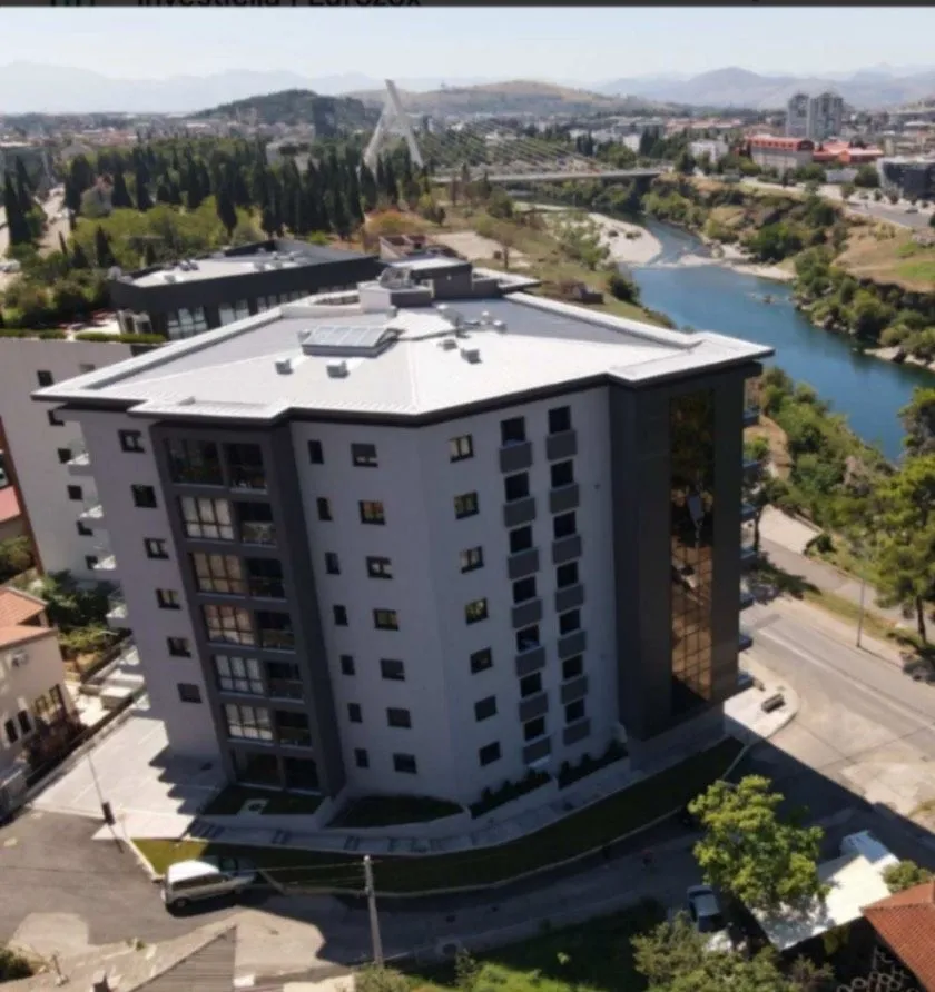 Rent, office space, 20m², Vezirov Most, Podgorica