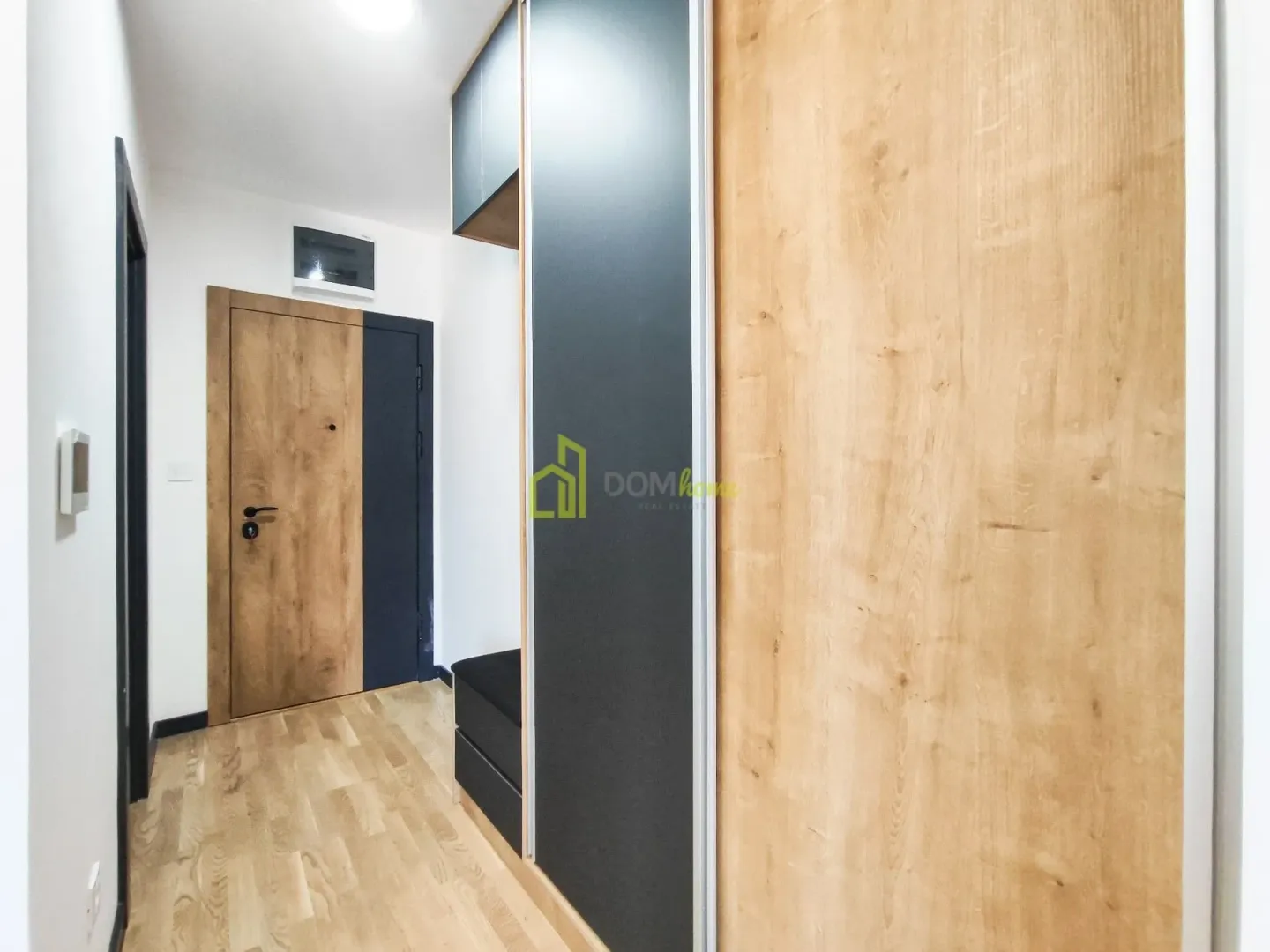 Izdavanje, jednosoban stan, 45m², Gorica C, Podgorica