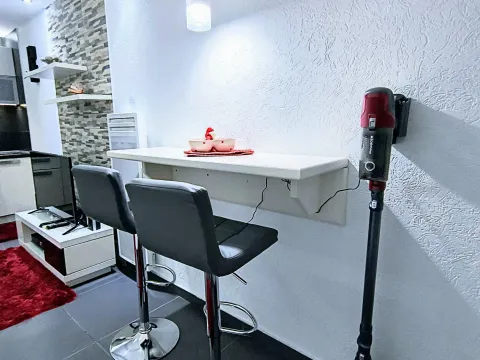 Stan-na-dan, jednosoban stan, 30m², Centar, Bar - image 6