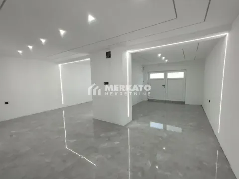 Sale, house, 99m², Duvanika, Zrenjanin