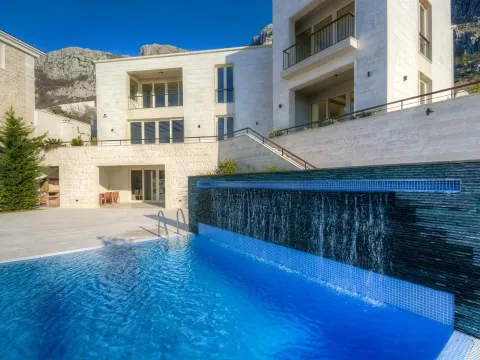 Sale, house, 600m², Blizikuće, Budva - image 15