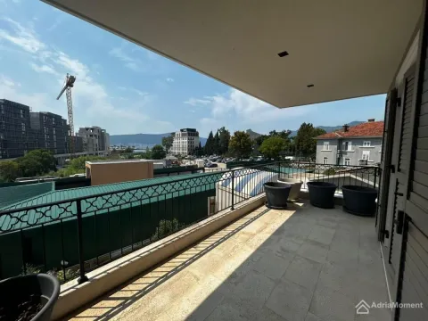 Prodaja, dvosoban stan, 85m², Porto Montenegro, Tivat - image 4