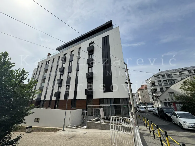 Prodaja, trosoban stan, 91m², Čubura, Beograd