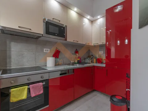 Izdavanje, dvosoban stan, 70m², Centar, Podgorica - image 5