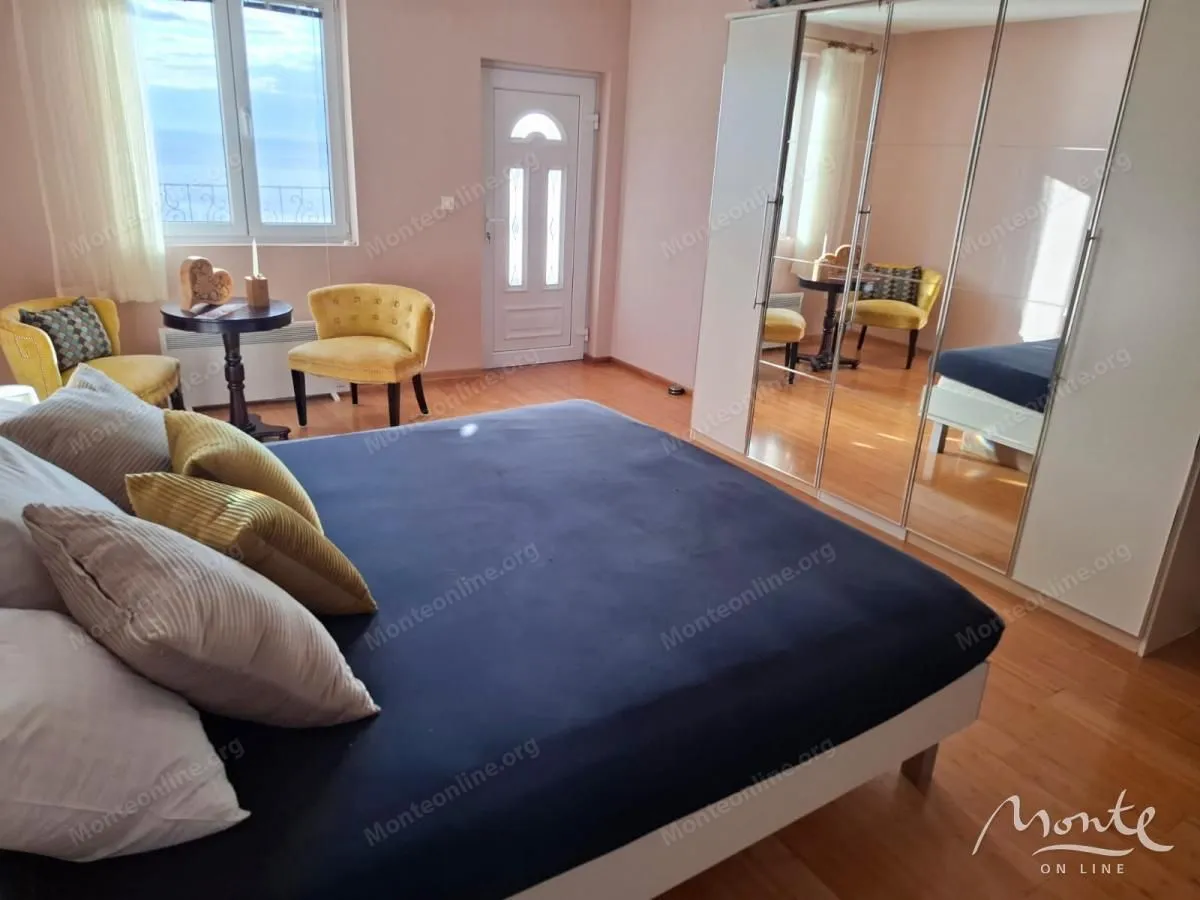 Prodaja, kuća, 116m², Reževići, Budva