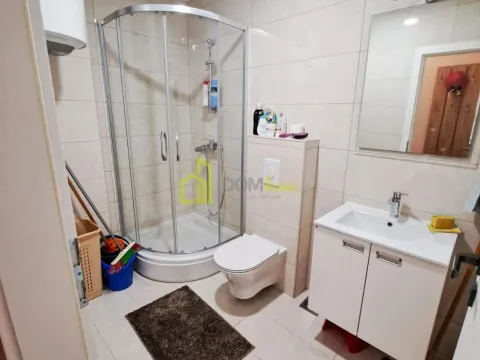 Rent, one bedroom apartment, 55m², Bar, Crna Gora - image 10