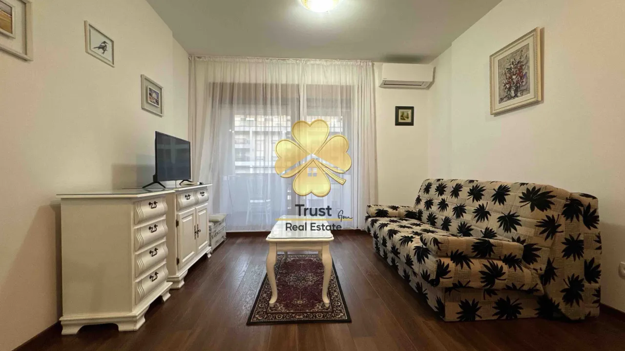 Izdavanje, garsonjera, 30m², Master Kvart, Podgorica