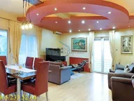 Prodaja, četvorosoban stan, 142m², Savski Venac, Beograd - image 1