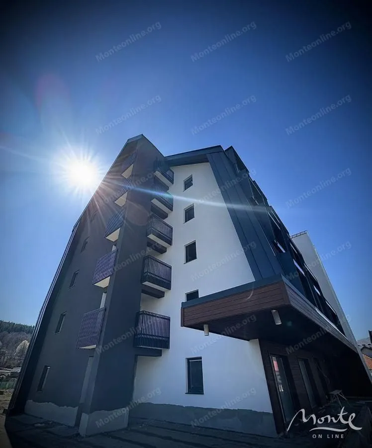 Prodaja, jednosoban stan, 46m², Kolašin, Crna Gora