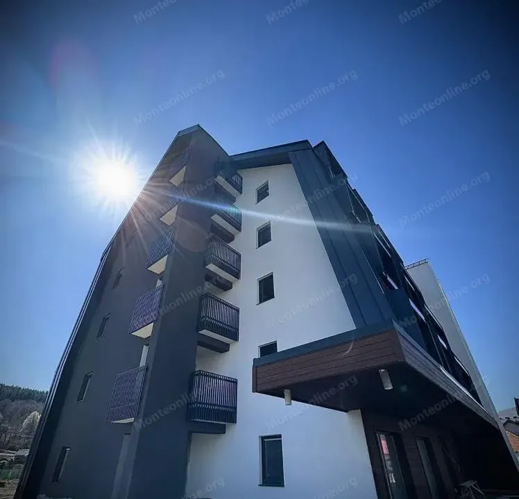 Prodaja, jednosoban stan, 46m², Kolašin, Crna Gora