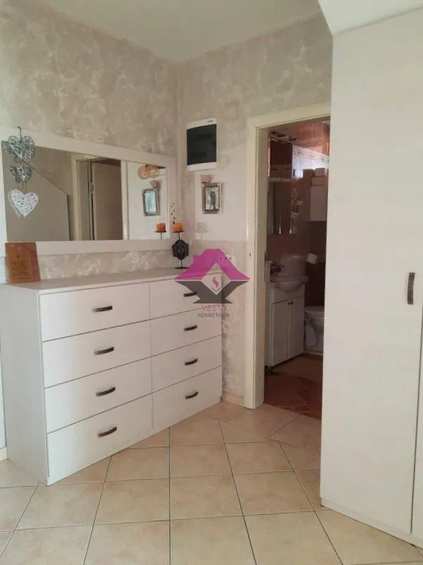 Sale, four bedroom apartment, 120m², Mladenovac, Beograd