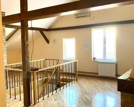 Izdavanje, poslovni prostor, 238m², Stari Grad, Beograd - image 17