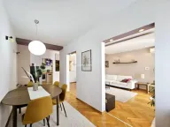 Izdavanje, trosoban stan, 100m², Budva, Crna Gora - image 4